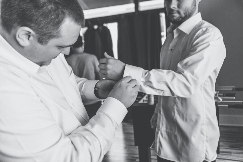 SavannahPhotographer_WeddingPhotographer_SavannahWeddingPhotographer_RealWedding_0007.jpg