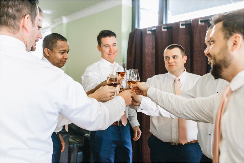 SavannahPhotographer_WeddingPhotographer_SavannahWeddingPhotographer_RealWedding_0011.jpg