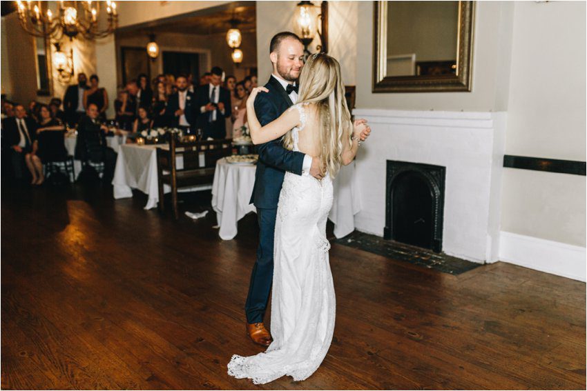 SavannahPhotographer_WeddingPhotographer_SavannahWeddingPhotographer_RealWedding_0108.jpg