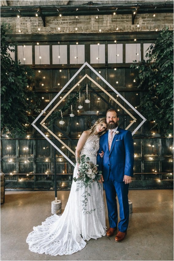 SavannahPhotographer_WeddingPhotographer_SavannahWeddingPhotographer_RealWedding_0217.jpg
