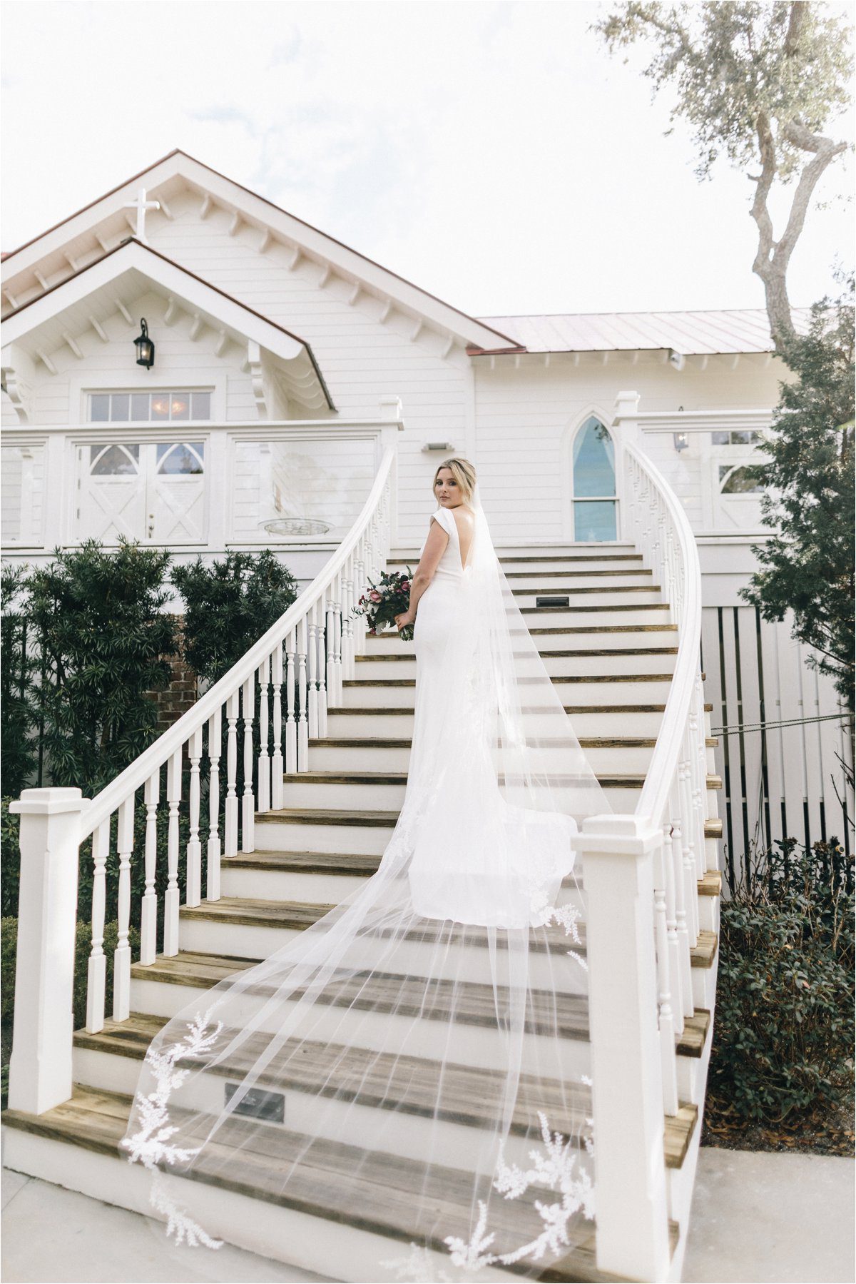 SavannahPhotographer_WeddingPhotographer_SavannahWeddingPhotographer_RealWedding_0189.jpg